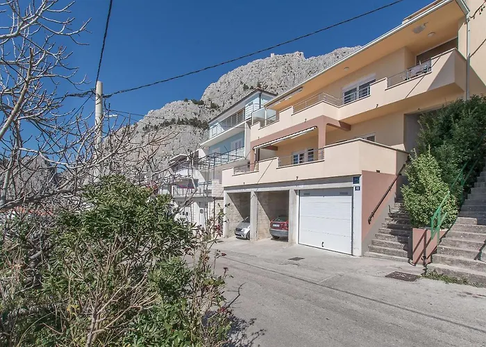 Sladana * Omiš