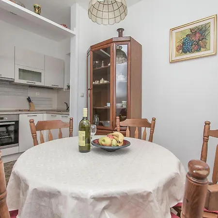 Apartment Sladana